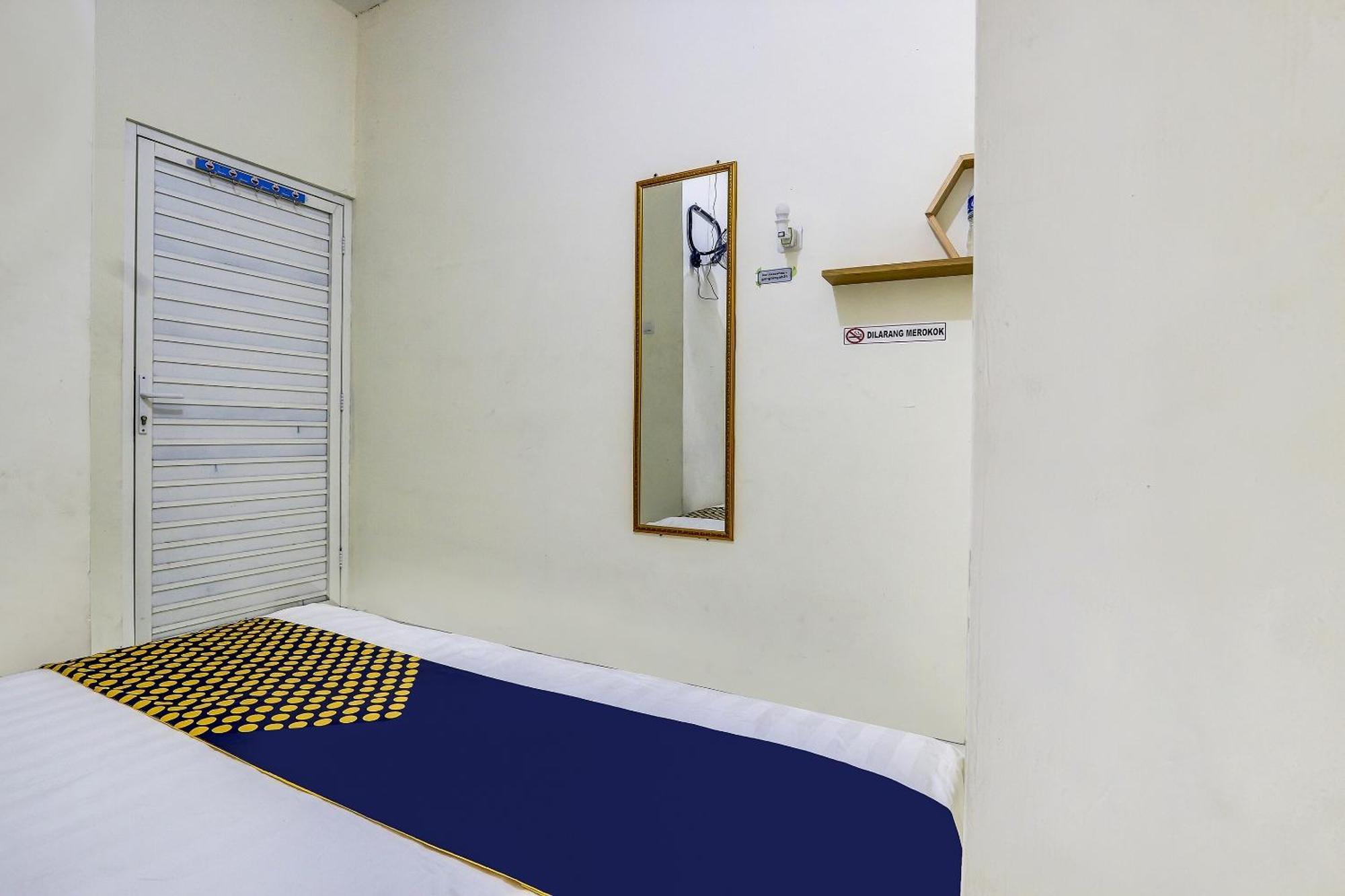 Spot On 90780 Gang Tengah Homestay Syariah เซอมารัง ภายนอก รูปภาพ