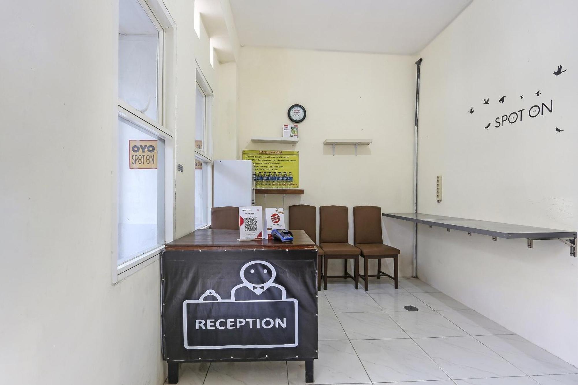 Spot On 90780 Gang Tengah Homestay Syariah เซอมารัง ภายนอก รูปภาพ