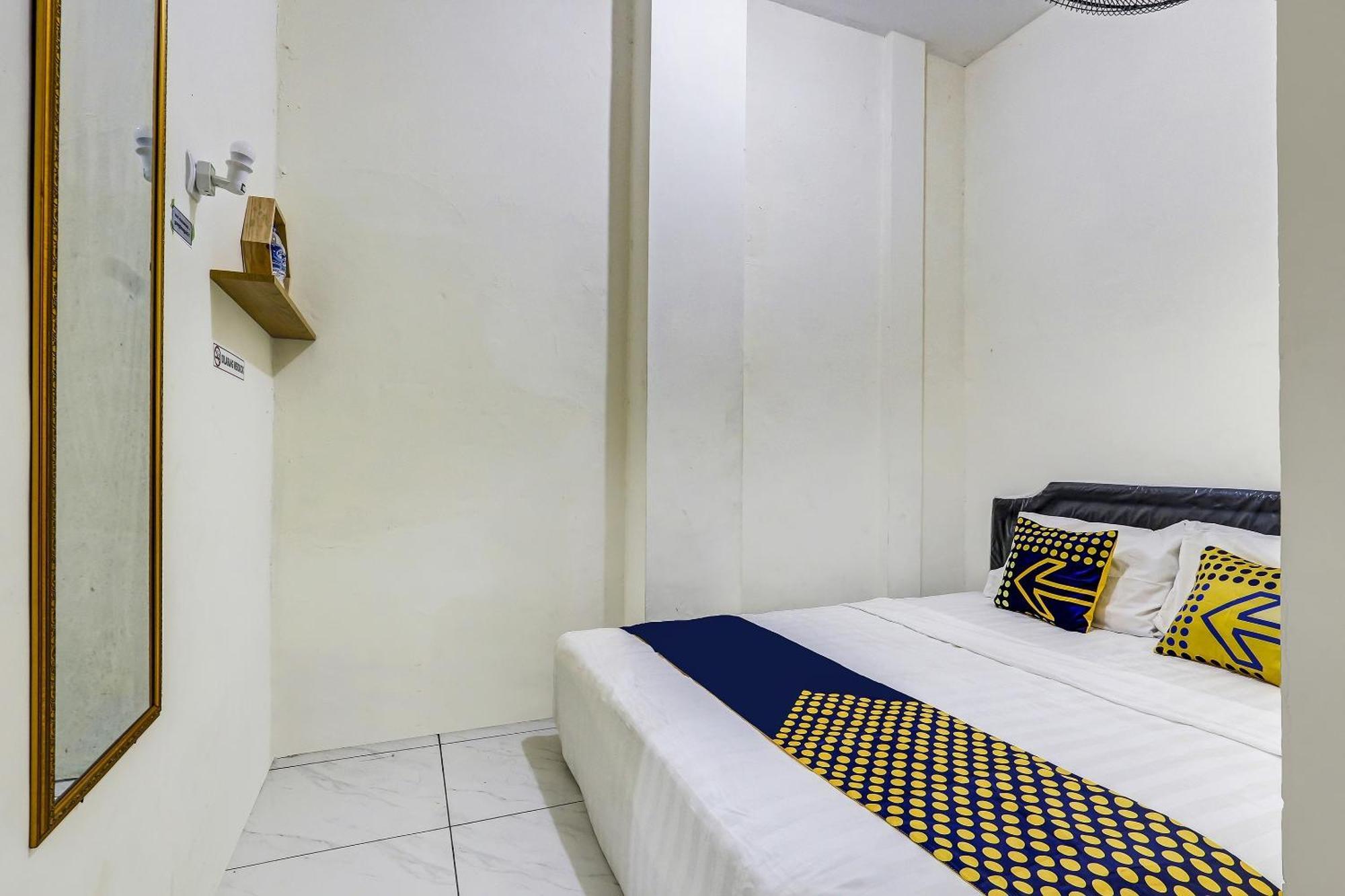 Spot On 90780 Gang Tengah Homestay Syariah เซอมารัง ภายนอก รูปภาพ