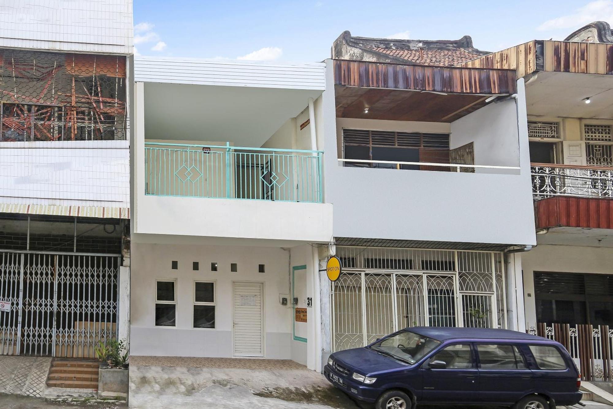 Spot On 90780 Gang Tengah Homestay Syariah เซอมารัง ภายนอก รูปภาพ